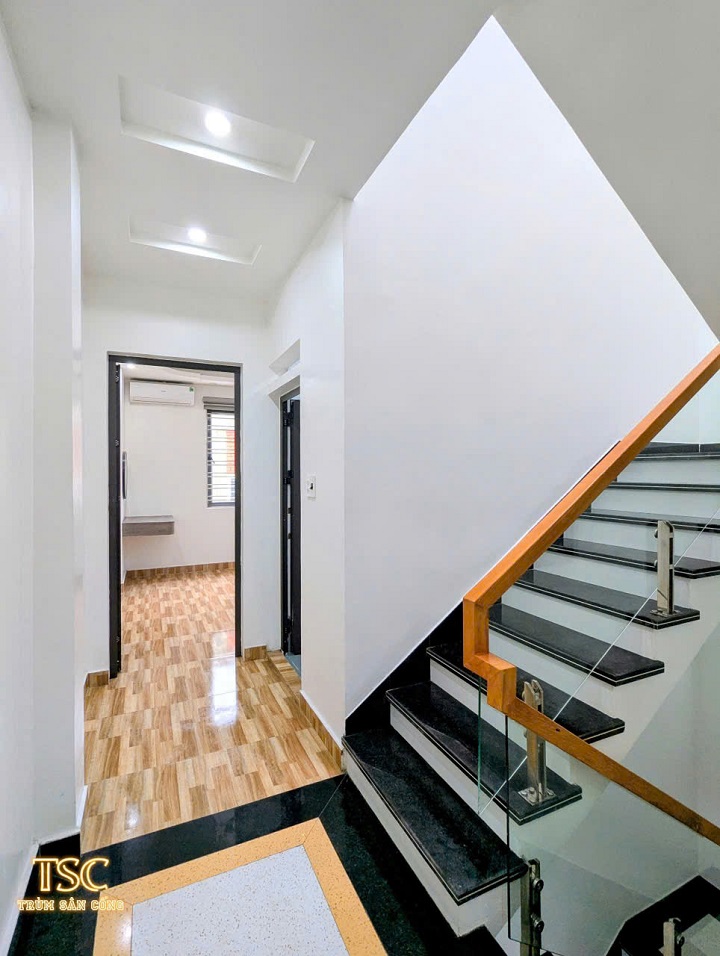 BÁN NHÀ NGÕ 302 VĂN CAO, ĐẰNG LÂM, HẢI AN, HẢI PHÒNG